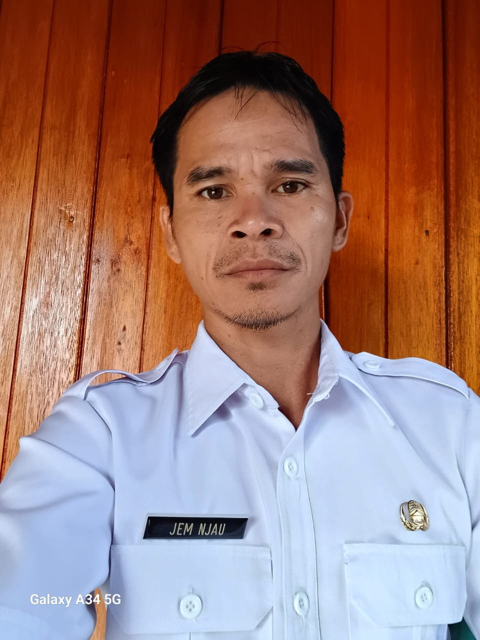 JEM NJAU, S. Sos